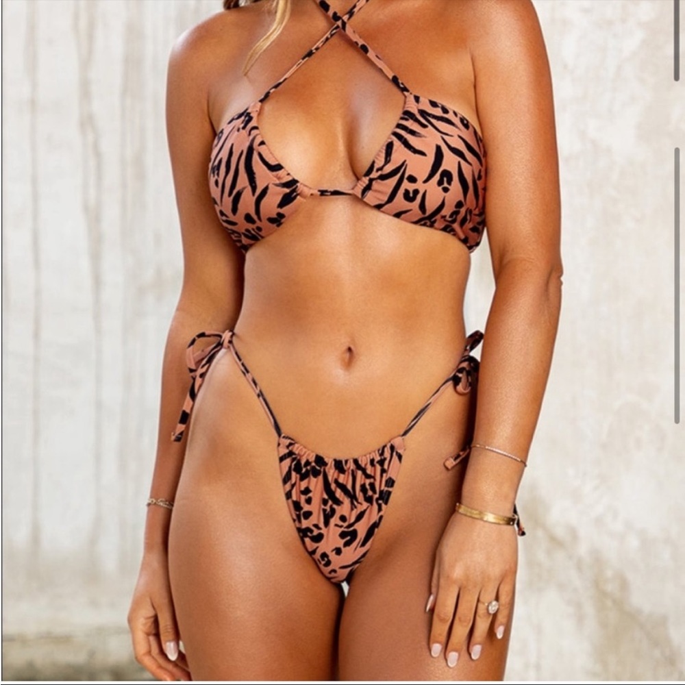 Cupshe JoJo Fletcher Collection Bikini